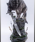The Great Grey Wolf, Sif (Exclusive) (DSSIF7262X009.jpg)