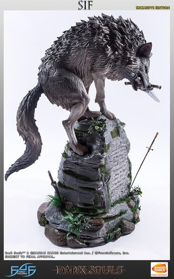 The Great Grey Wolf, Sif (Exclusive) (DSSIF7262X013.jpg)