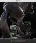 The Great Grey Wolf, Sif (Exclusive) (DSSIF7262X077.jpg)