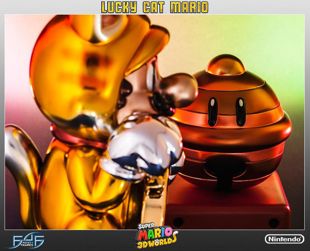 Lucky Cat Mario Exclusive  (SMLCAT030.jpg)