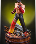 Jin Kazama - TEKKEN 3 (Exclusive) (TKJKBX005.jpg)