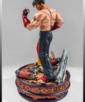 Jin Kazama - TEKKEN 3 (Exclusive) (TKJKBX016.jpg)