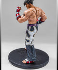 Jin Kazama - TEKKEN 5 (Regular) (TKJKWR007.jpg)