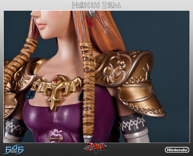 Zelda (ZZEL063.jpg)
