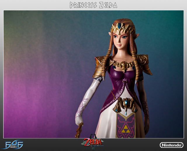 Zelda (ZZEL069.jpg)