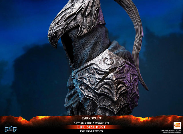 Dark Souls – Artorias the Abysswalker Life-Size Bust Exclusive Edition (artorias-lsbust-h-exc-03.jpg)