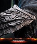 Dark Souls – Artorias the Abysswalker Life-Size Bust Exclusive Edition (artorias-lsbust-h-exc-22.jpg)