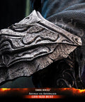 Dark Souls – Artorias the Abysswalker Life-Size Bust Standard Edition (artorias-lsbust-h-standard-19.jpg)