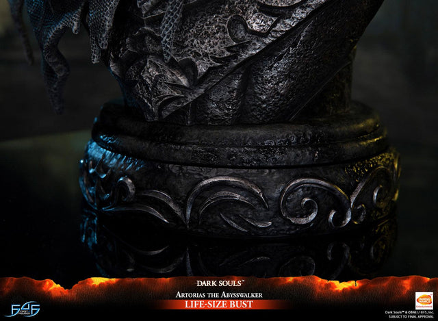 Dark Souls – Artorias the Abysswalker Life-Size Bust Standard Edition (artorias-lsbust-h-standard-20.jpg)