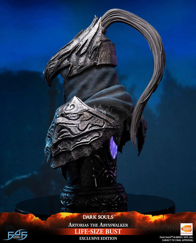 Dark Souls – Artorias the Abysswalker Life-Size Bust Exclusive Edition (artorias-lsbust-v-exc-03.jpg)