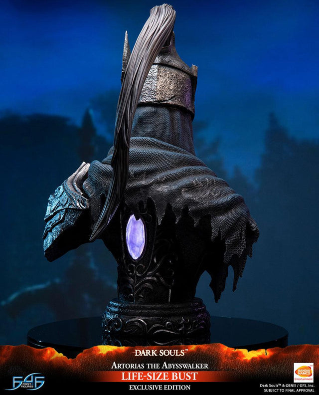 Dark Souls – Artorias the Abysswalker Life-Size Bust Exclusive Edition (artorias-lsbust-v-exc-05.jpg)