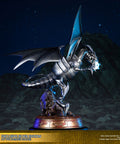 Yu-Gi-Oh! – Blue-Eyes White Dragon (Exclusive Silver Edition) (bewd-silverexc-web-04.jpg)