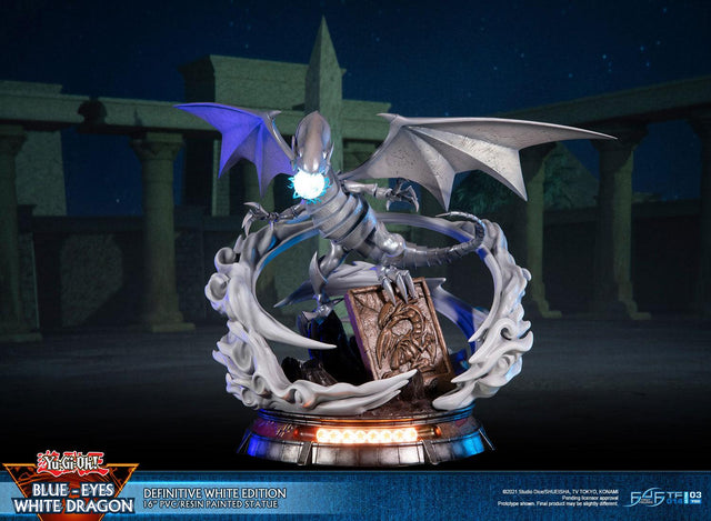 Yu-Gi-Oh! – Blue-Eyes White Dragon (Definitive White Edition) (bewd-whitedef-web-21.jpg)