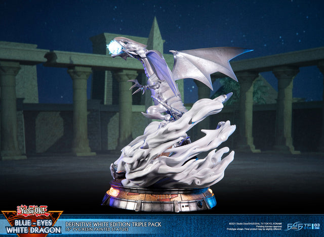 Yu-Gi-Oh! – Blue-Eyes White Dragon (Definitive White Edition Triple Pack) (bewd-whitedefx3-web-08.jpg)