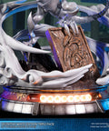 Yu-Gi-Oh! – Blue-Eyes White Dragon (Definitive White Edition Triple Pack) (bewd-whitedefx3-web-18.jpg)