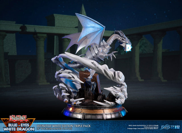 Yu-Gi-Oh! – Blue-Eyes White Dragon (Definitive White Edition Triple Pack) (bewd-whitedefx3-web-26.jpg)