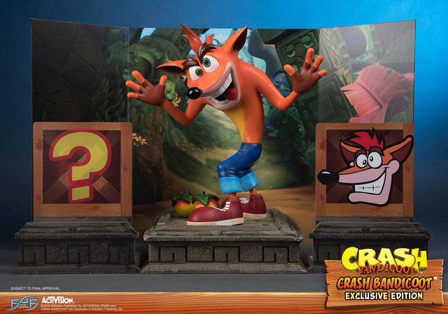 Crash Bandicoot (Exclusive) (crash-resin-horizontal-exc_02.jpg)