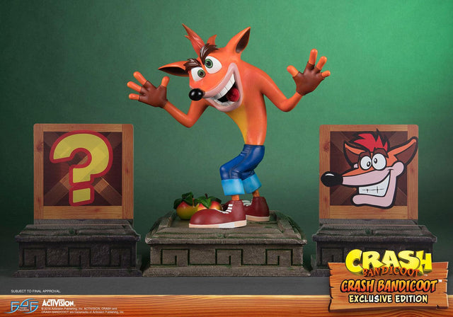 Crash Bandicoot (Exclusive) (crash-resin-horizontal-exc_03.jpg)