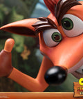 Crash Bandicoot (Exclusive) (crash-resin-horizontal-exc_14.jpg)