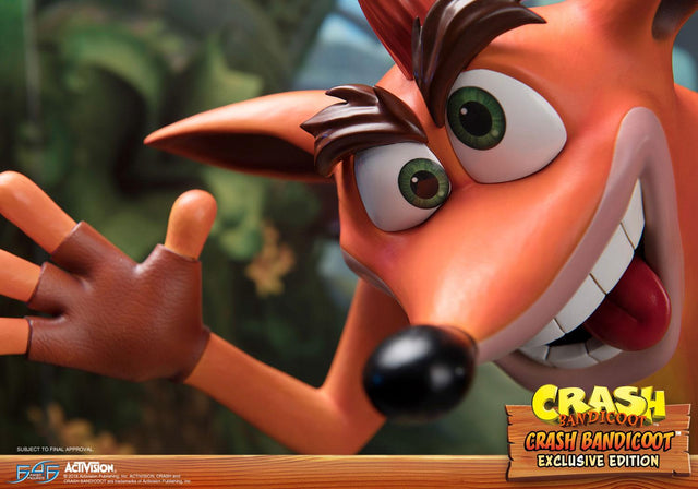 Crash Bandicoot (Exclusive) (crash-resin-horizontal-exc_14.jpg)