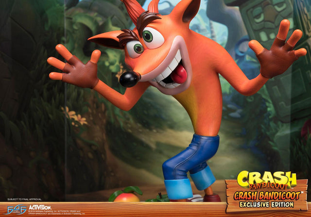 Crash Bandicoot (Exclusive) (crash-resin-horizontal-exc_16.jpg)