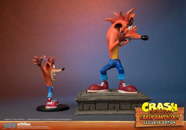 Crash Bandicoot (Exclusive) (crash-resin-horizontal-exc_26.jpg)