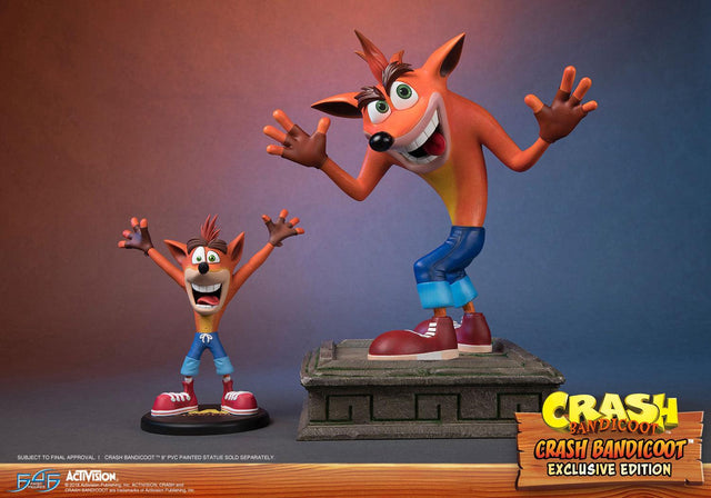 Crash Bandicoot (Exclusive) (crash-resin-horizontal-exc_27.jpg)