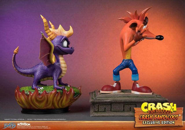 Crash Bandicoot (Exclusive) (crash-resin-horizontal-exc_30.jpg)