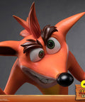 Crash Bandicoot (Exclusive) (crash-resin-horizontal-exc_41.jpg)