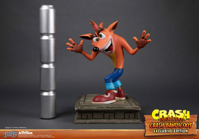 Crash Bandicoot (Exclusive) (crash-resin-horizontal-exc_59.jpg)