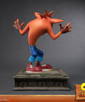 Crash Bandicoot (Regular) (crash-resin-horizontal-reg_06.jpg)