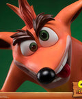 Crash Bandicoot (Regular) (crash-resin-horizontal-reg_16.jpg)