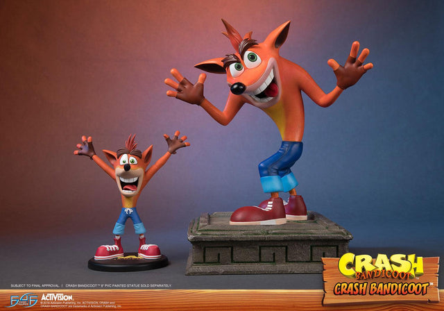 Crash Bandicoot (Regular) (crash-resin-horizontal-reg_29.jpg)