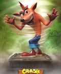 Crash Bandicoot (Regular) (crash-resin-vertical-reg_00.jpg)