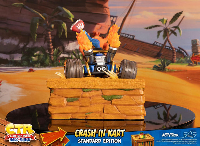 Crash Team Racing™ Nitro-Fueled - Crash In Kart (Standard Edition) (crashinkart_st_04_2.jpg)