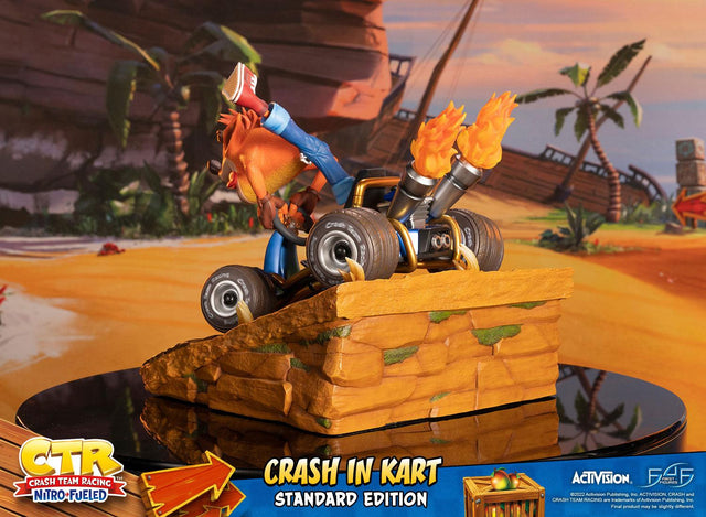 Crash Team Racing™ Nitro-Fueled - Crash In Kart (Standard Edition) (crashinkart_st_05_2.jpg)