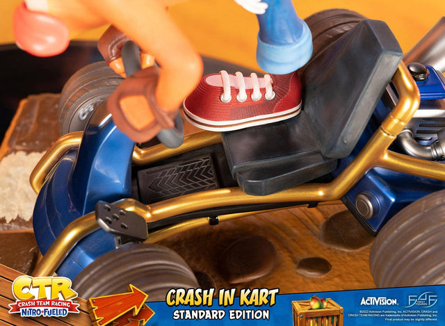 Crash Team Racing™ Nitro-Fueled - Crash In Kart (Standard Edition) (crashinkart_st_22_2.jpg)