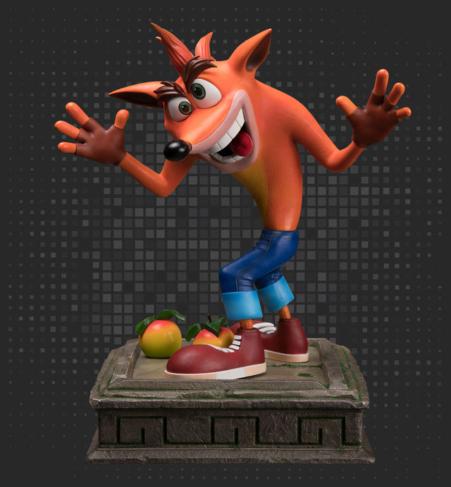 Crash Bandicoot (Exclusive) (crashresin-1.jpg)