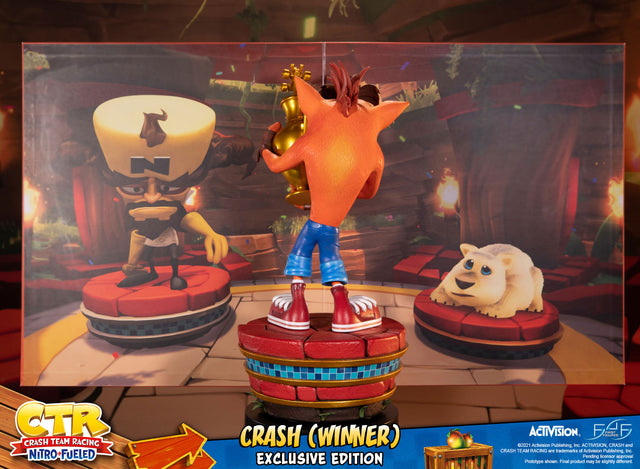 Crash Team Racing™ Nitro-Fueled – Crash (Winner) (Exclusive Edition) (crashwinner_exc05.jpg)