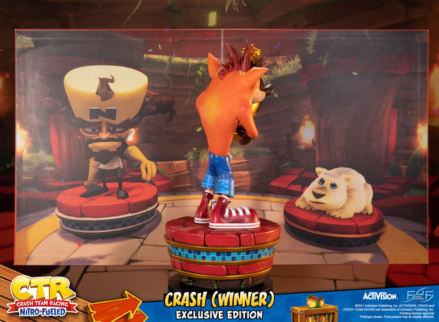 Crash Team Racing™ Nitro-Fueled – Crash (Winner) (Exclusive Edition) (crashwinner_exc06.jpg)