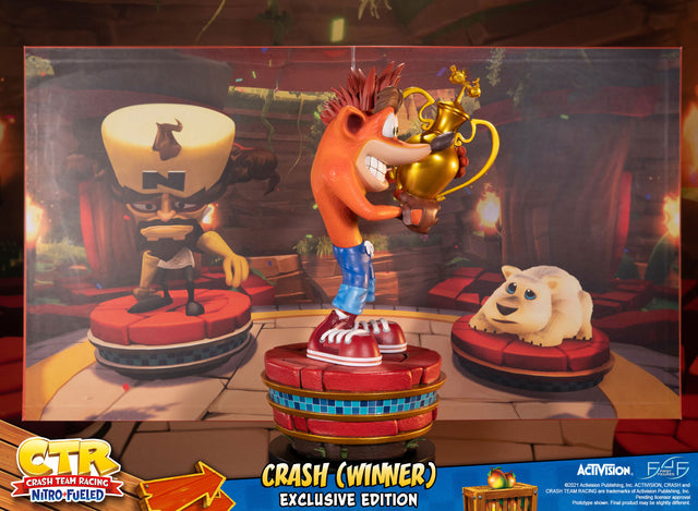 Crash Team Racing™ Nitro-Fueled – Crash (Winner) (Exclusive Edition) (crashwinner_exc07.jpg)