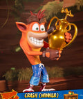 Crash Team Racing™ Nitro-Fueled – Crash (Winner) (Standard Edition) (crashwinner_stn16.jpg)