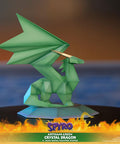 Spyro™ the Dragon - Artisans Green Crystal Dragon (crystaldragon_artisangreen-04.jpg)