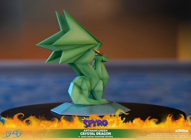 Spyro™ the Dragon - Artisans Green Crystal Dragon (crystaldragon_artisangreen-05.jpg)