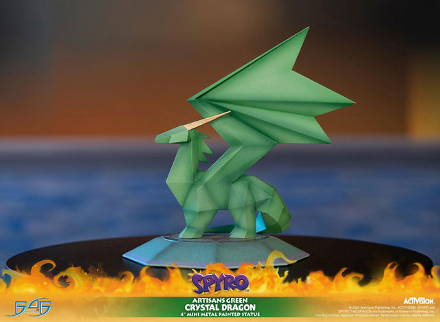 Spyro™ the Dragon - Artisans Green Crystal Dragon (crystaldragon_artisangreen-08.jpg)