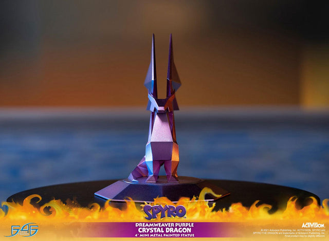 Spyro™ the Dragon - Dreamweaver Purple Crystal Dragon  (crystaldragon_dreamweaverpurple-07.jpg)