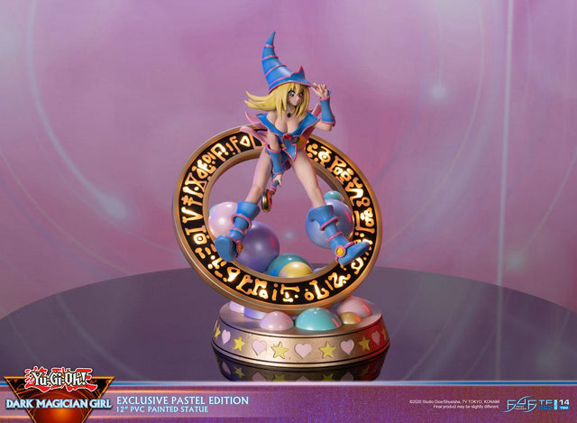 Yu-Gi-Oh! - Dark Magician Girl Exclusive (Pastel Edition) (dmg_ex_01_1.jpg)