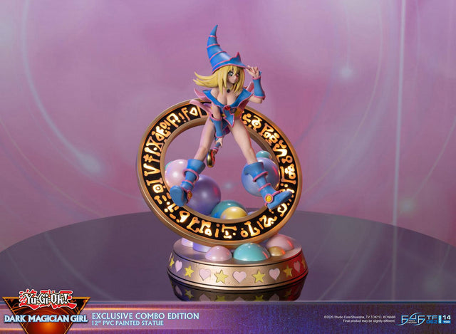 Yu-Gi-Oh! - Dark Magician Girl (Exclusive Combo Edition) (dmg_ex_01.jpg)