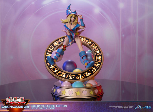 Yu-Gi-Oh! - Dark Magician Girl (Exclusive Combo Edition) (dmg_ex_16.jpg)