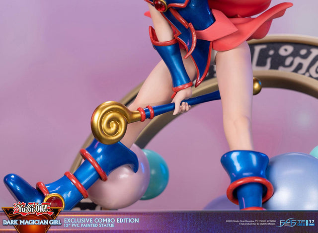 Yu-Gi-Oh! - Dark Magician Girl (Exclusive Combo Edition) (dmg_virst_19.jpg)